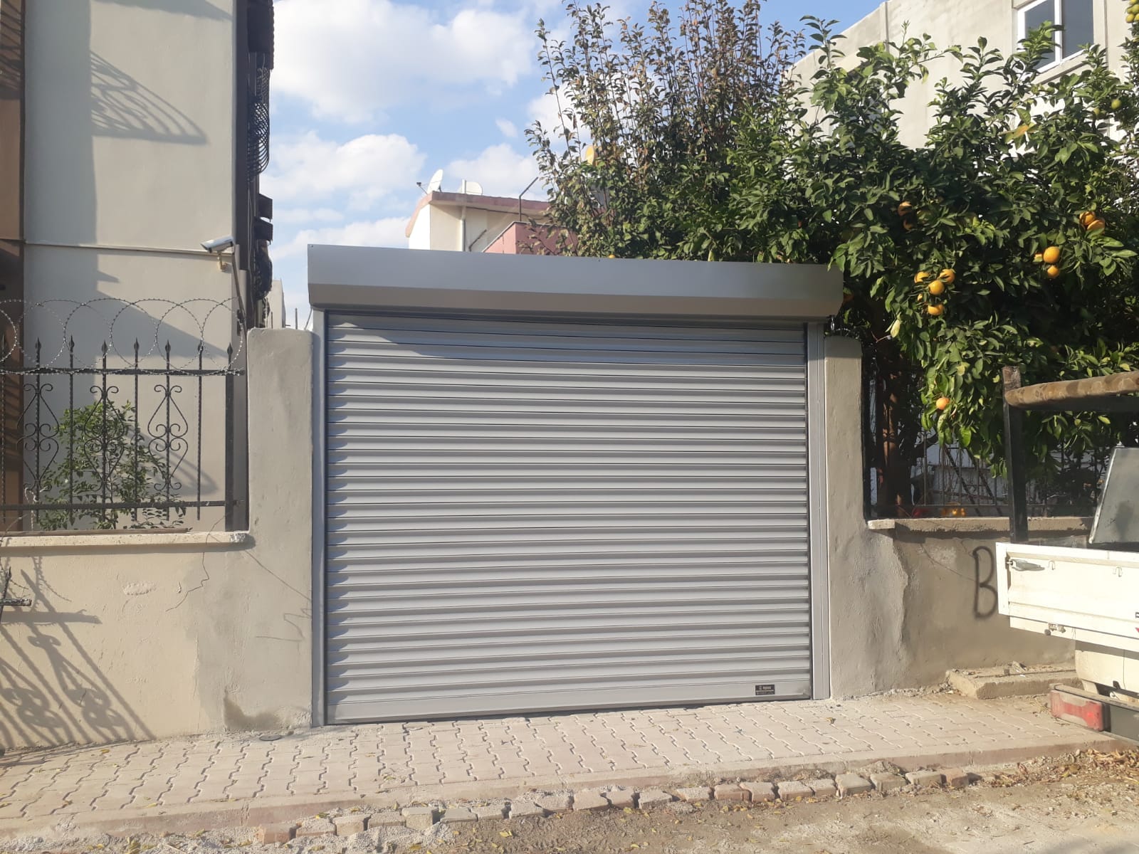 Γκαραζόπορτα και αυτόματο ρολό